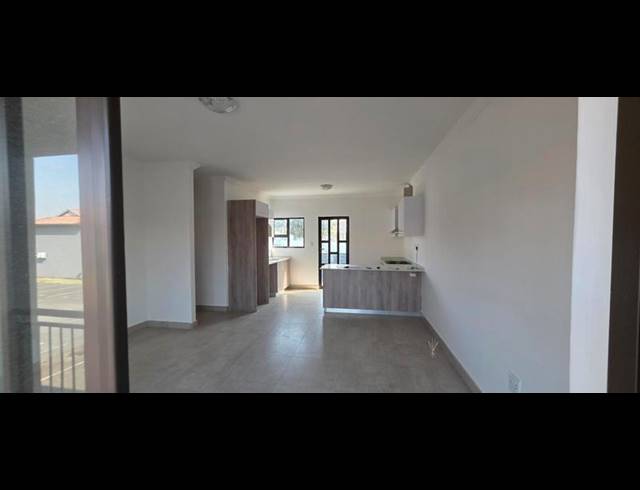 2 BEDROOM PROPERTY TO RENT IN TRENANCE MANOR